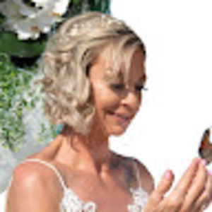 Meet your Posher, Mara